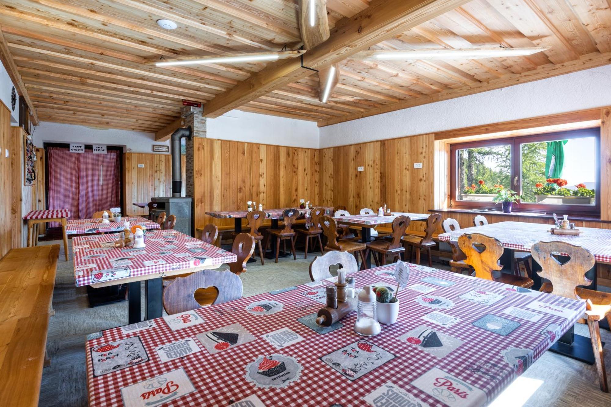 Postarski Dom On Vrsic Kranjska Gora Zewnętrze zdjęcie